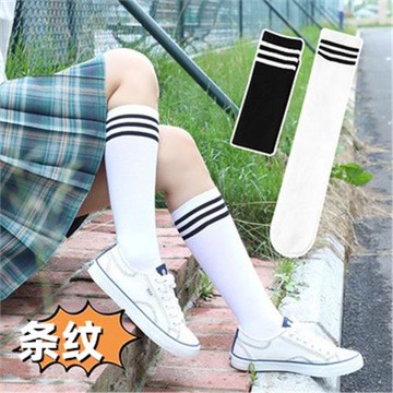 春秋三條杠啦啦隊中筒女襪子高筒襪JK黑白學生條紋足球棒球運動薄