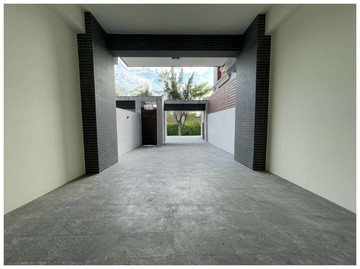 大里新完峻全新未住美電梯別墅~｜台中市大里區中興路一段