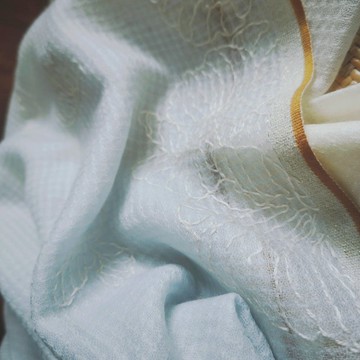 手工刺繡畫 漸變色 全綿羊毛圍巾 免費手綉英文字母