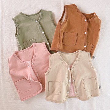 Q【YOUrs優兒思】雙層小口袋背心 台灣製童裝 搖粒絨背心 寶寶背心 馬甲外套 嬰兒內搭 保暖 素色百搭