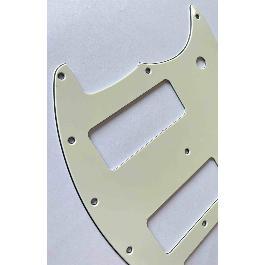 Guitar Parts For Fender OffSet Series Mustang P90 Style Guitar Pickguard (3 Ply Parchment)