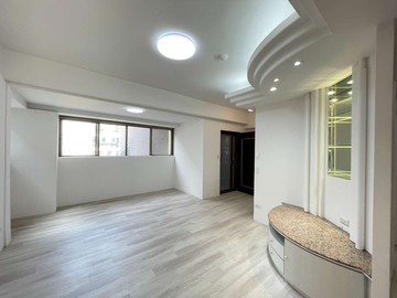 中友一中商圈旁親親影城低總價三房平車｜台中市北區梅亭街