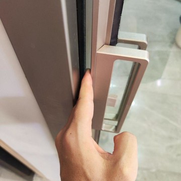 隔日💥廚房推拉門防夾神器免打孔寶寶防夾手兒童保護玻璃門平移門防夾手