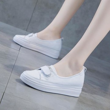 真皮淺口內增高小白鞋女2025夏款透氣百搭魔術貼一腳蹬懶人白鞋潮