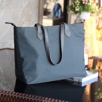 大容量托特包大方包女 單肩包女大包2023新款通勤帆布包尼龍餃子女包手提大容量托特包包