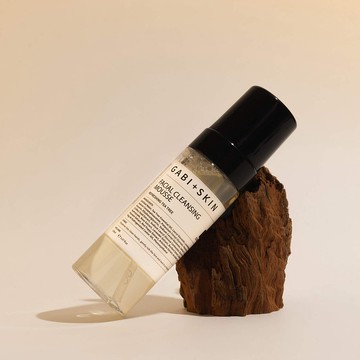 咖啡萃取清爽潔面慕斯 150ml l 溫和不刺激 l 深層清潔 l 不乾澀