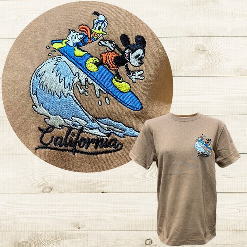 ミッキーとドナルドのサーフィンtシャツ ユニセックスサイズ ディズニーキャラクター半袖tシャツ ミッキーマウス波乗り刺繍カットソー メンズレディース兼用 通販 Lineポイント最大0 5 Get Lineショッピング
