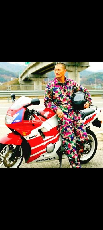 Deadstock 瑞士公發 經典血腥迷彩 全新軍用拉鍊連身服