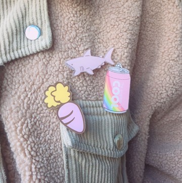 粉色少女心胸針ins配飾日韓可愛學生亞克力書包別針創意胸牌徽