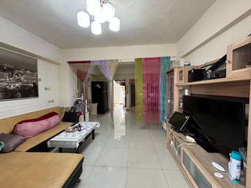 小港新村/陽台進出/採光明亮5樓大公寓｜高雄市小港區鋼平街