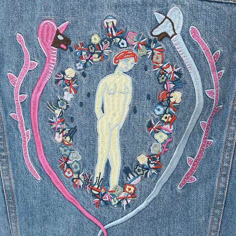 Dieselショート丈　刺繍　デニムジャケット Dieselショート丈刺繍デニムジャケット