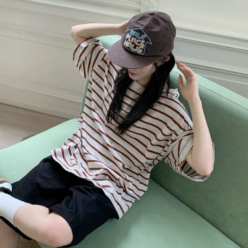 「FOR GIRLS」微醺波本 男友感撞色條紋寬鬆短踢 大踢（4colors）