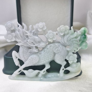 溫潤春彩 鏤空 繁花 麒麟擺件 | 天然緬甸玉A貨翡翠