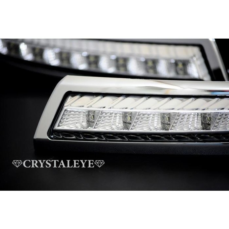 ヘッドライトガーニッシュ ヴォクシー ヘッドライトガーニッシュ 70系 前期 LED EYEヘッド