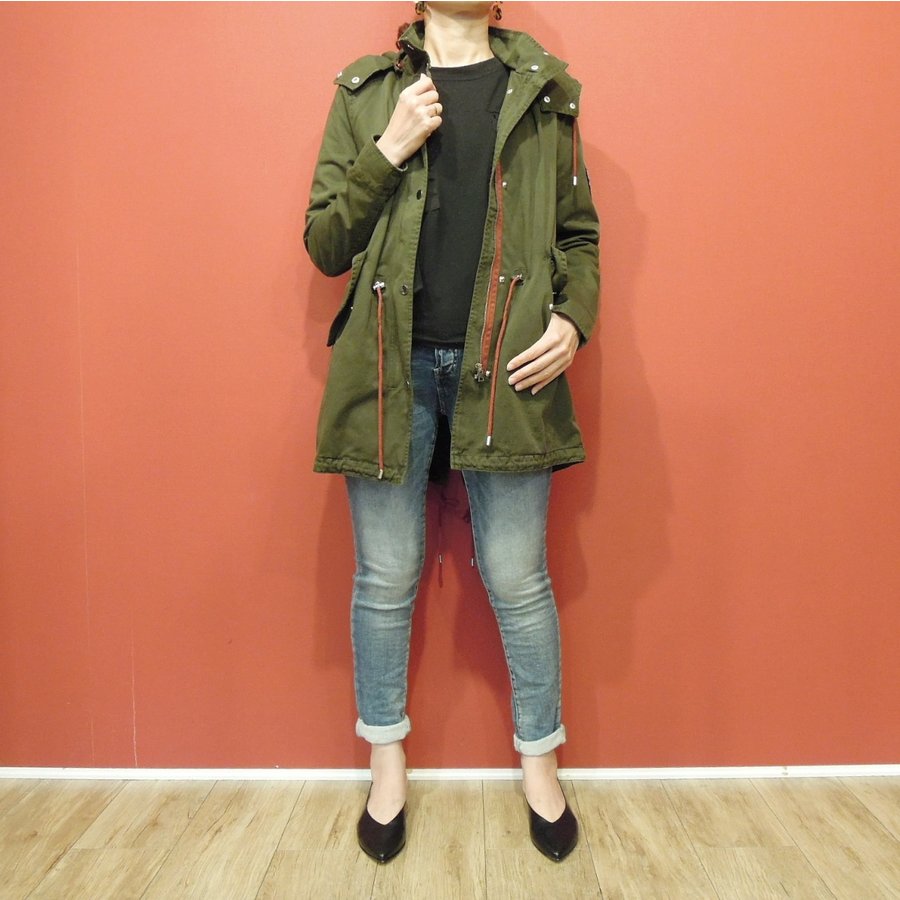 30 Off イタリア M65タイプミリタリージャケット レディース カーキ 9号 11号 アウター 秋 冬 軍物 通販 婦人 女性 新品 未使用 おしゃれ 通販 Lineポイント最大0 5 Get Lineショッピング