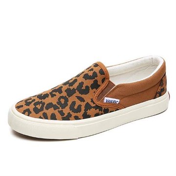 JP Queen New York 豹紋帆布平底套腳綁帶休閒鞋(2款可選)