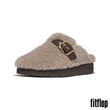 【FitFlop】GEN-FF 扣環翻羊毛皮革木屐鞋-女(巧克力棕)