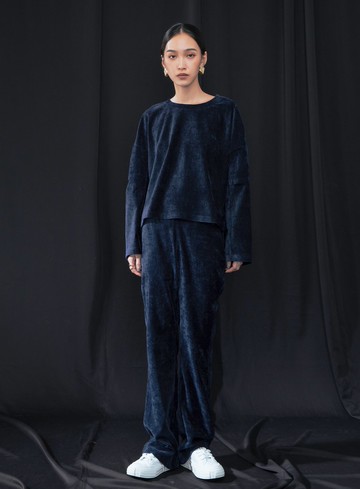 袖剪接開口雪尼爾上衣