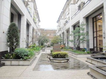 景賢公園❤️朝南3車位❤️電梯大豪墅超讚｜台中市北屯區景賢三路