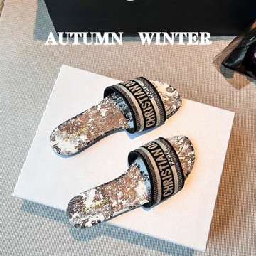 小香風拖鞋女夏外穿時尚一字拖平底鞋夏天女士高級感海邊沙灘涼拖