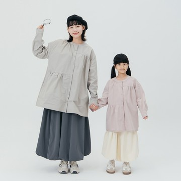 QUEENSHOP_F 童裝 中山領不對稱剪接短洋裝 兩色售M/L/XL 現+預 【01087218】