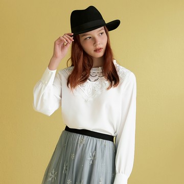 OUWEY歐薇 古典刺繡立領雪紡上衣(白色；S-L)3233161104