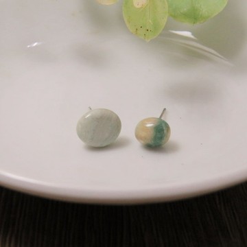 寶石系列 / 莫蘭迪色天然瑪瑙耳釘(淺綠黃)一對 / 925銀