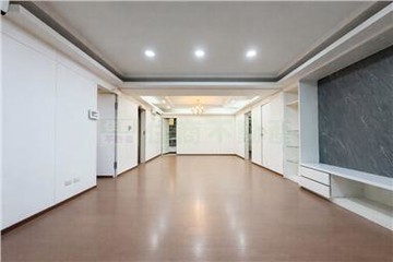 大搶手行天宮捷運大面寬一樓3房2衛~庭院雙車位｜台北市中山區民權東路二段