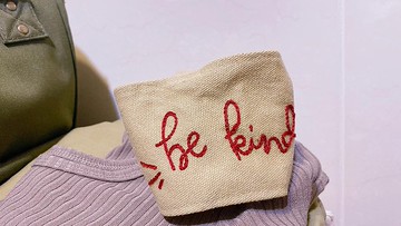 Be kind 手工刺繡杯套 Handmade embroidery 客製化刺繡 晴好物