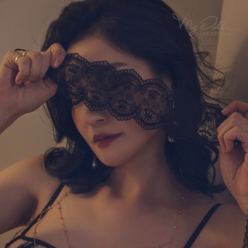 配件【迷濛】法式繡花蕾絲眼罩(黑x白色) MyDoll