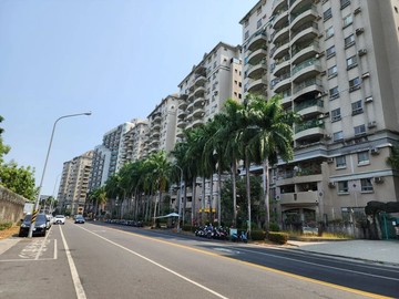 屏東高鐵科學園區旁★東山河2個平面車位★｜屏東縣屏東市機場北路
