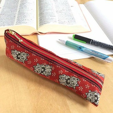 筆袋【招財貓】畳緣製 四面錐體造型 招財小物 貓 紅色