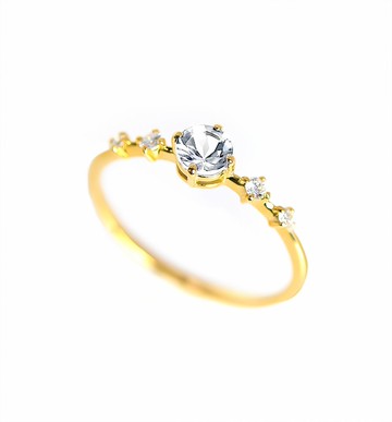 白鑽石＆鑽石 K18 戒指 圓形切割 ~Ello Lily~ 九月誕生石