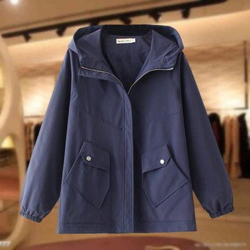 中年媽媽春秋裝風衣女士新款加大碼寬松時尚長袖連帽休閑夾克外套