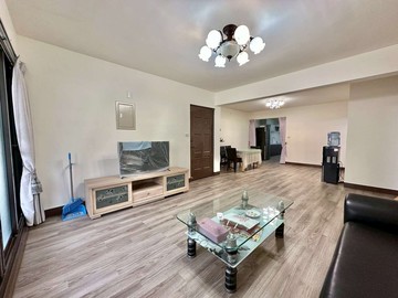 C35輕軌站-英明市場旁室內32坪大3房-2衛浴｜高雄市苓雅區英明路
