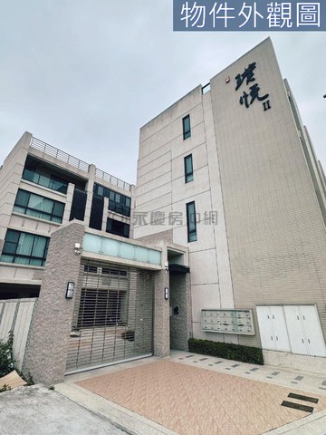 專任捷運藍線輕屋齡邊間五房孝親優質透天｜台中市梧棲區博愛路