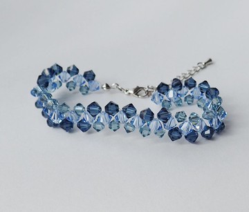 波浪手鍊, 施華洛世奇元素