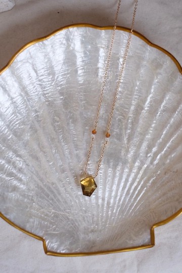 埃及系列 Sahara Mirage 撒哈拉的幻影 啤酒石英石 天然石 項鍊