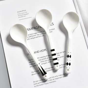 輕奢陶瓷勺子高顏值可愛圓勺長柄甜品勺調羹湯勺湯匙飯勺ins網紅
