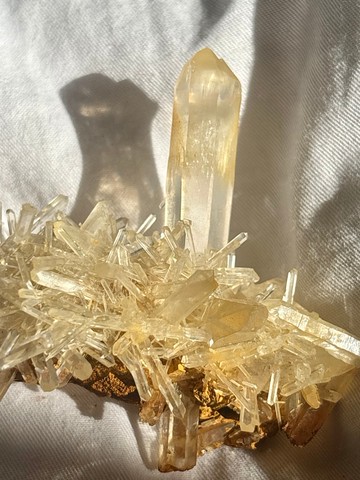 哥倫比亞 芒果水晶 mango quartz 白水晶簇 帶彩 水晶原礦 天然