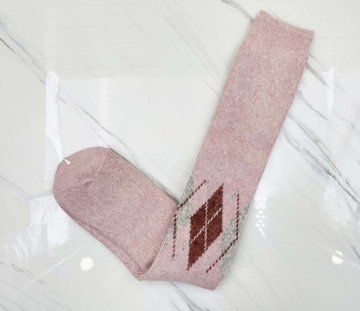 【震撼精品百貨】日本精品百貨~日本羊毛菱格半筒襪(23~25CM)粉灰*34550