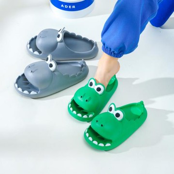 拖鞋女夏季可愛卡通鱷魚室內居家外穿踩屎感厚底防滑情侶涼拖鞋男
