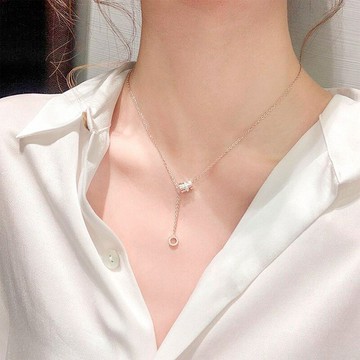 現貨-鈦鋼不掉色轉運輕奢項鍊女潮網紅鎖骨鏈字母小眾簡約氣質個性吊墜-D81