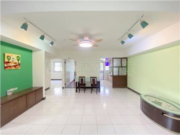 僑忠國小便宜華廈｜台中市潭子區復興路一段