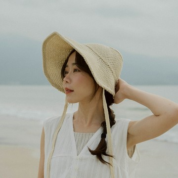 QUEENSHOP_ S 女裝 正韓 鏤空編織空頂設計遮陽帽 現+預 【07020918】