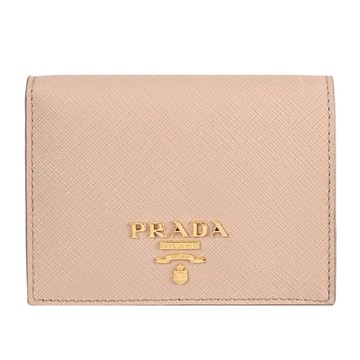 PRADA 1MV204 金屬LOGO防刮皮革對開扣式零錢短夾.沙色