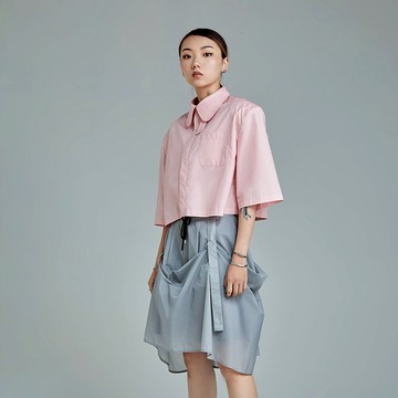 墊肩短版襯衫