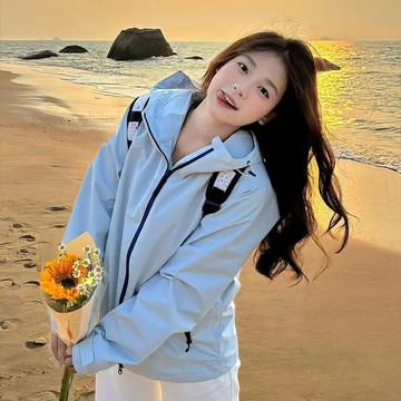 胖胖美依 外套 風衣上衣 戶外外套 防風外套S-2XL 新款衝鋒衣外套防風防水軟殼登山服女款-9400.