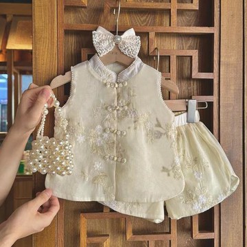 女童中式套裝夏裝2026新款兒童夏季古風盤扣寶寶背心上衣寬松短褲