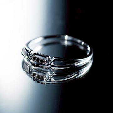 黑鑽戒指 黑色白金戒指 極簡金飾幾何女戒 優雅黑鑽石 鑽石金戒指